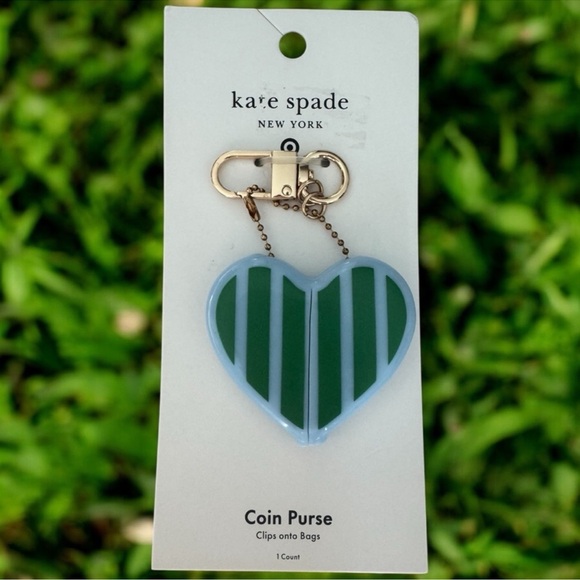 Kate Spade Heart Coin Purse with Green Stripes NWT - Picture 3 of 3